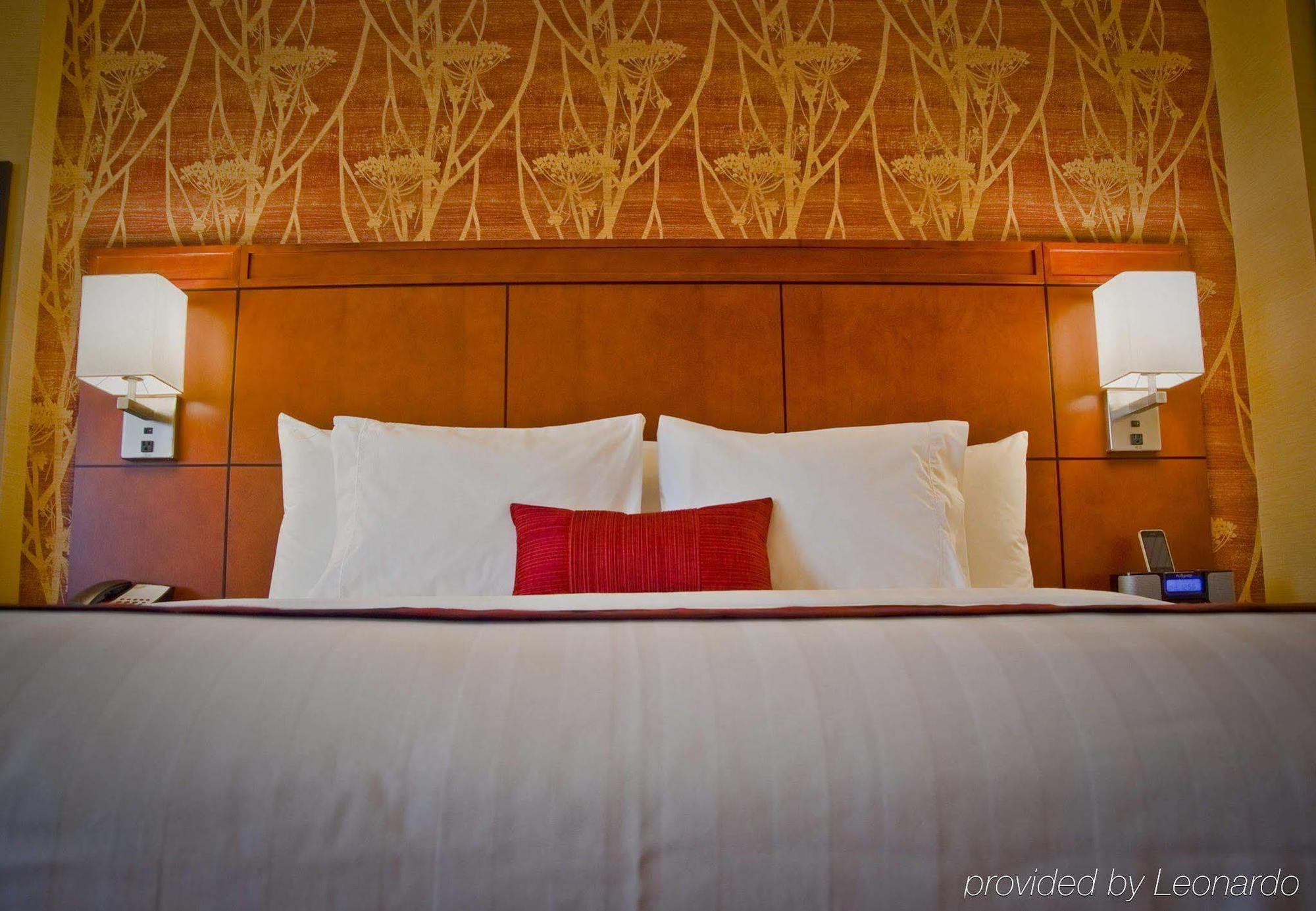 Hotel Courtyard By Marriott Chevy Chase Bethesda