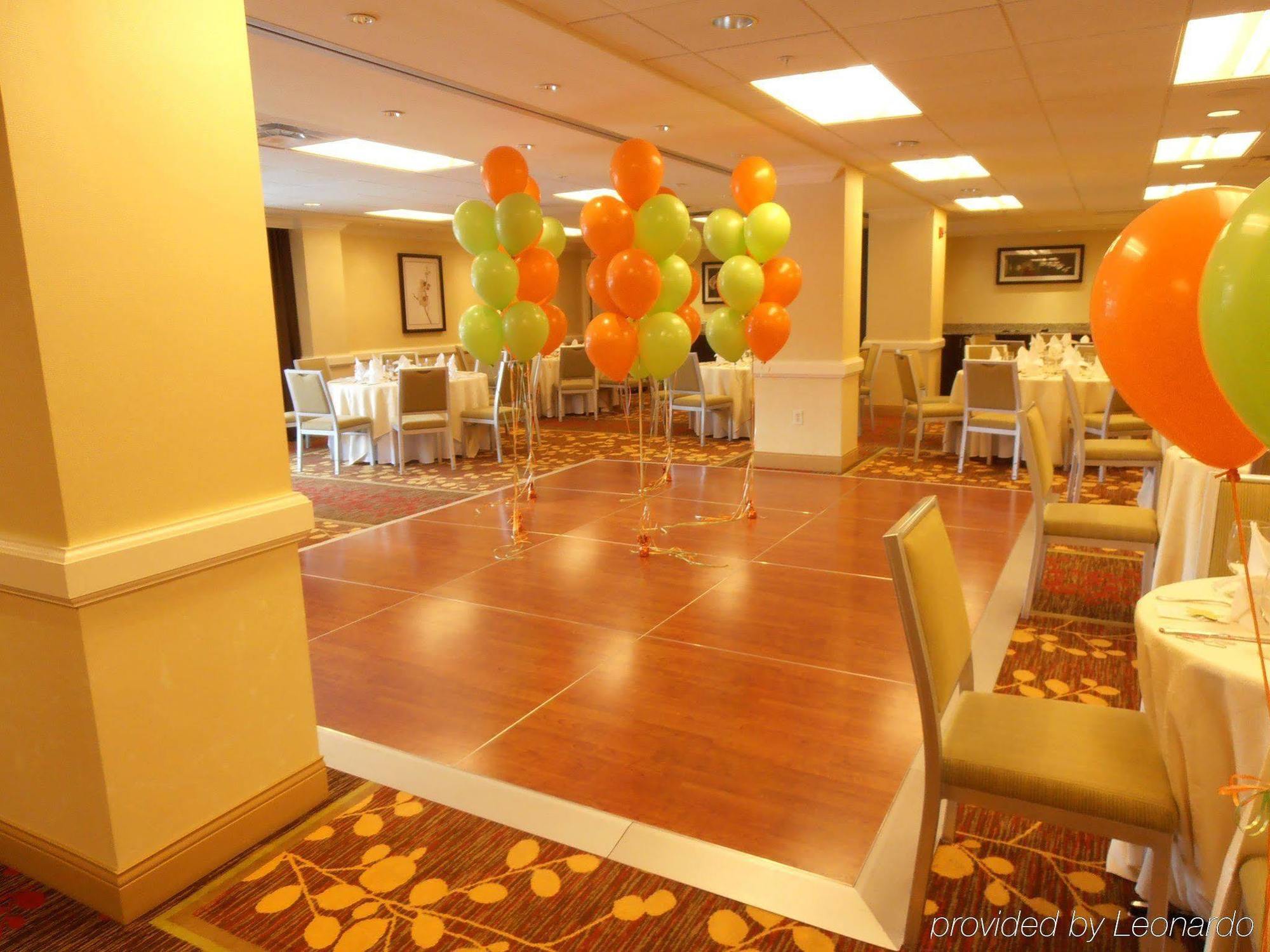 Hotel Courtyard By Marriott Chevy Chase 3*